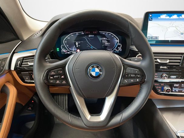 BMW 530 e 215 kW image number 12