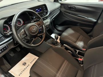 Car image 8