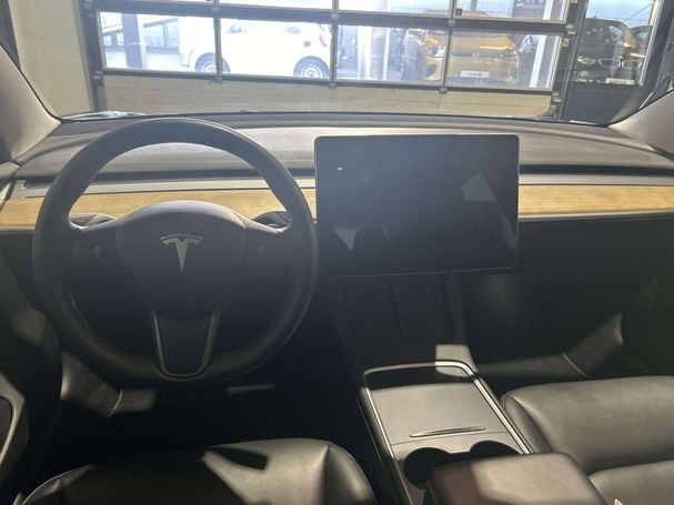 Tesla Model 3 Long Range AWD 258 kW image number 7