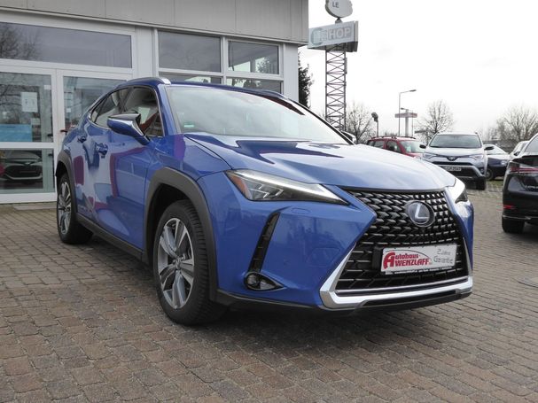 Lexus UX 300e 150 kW image number 2