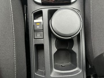 Car image 28