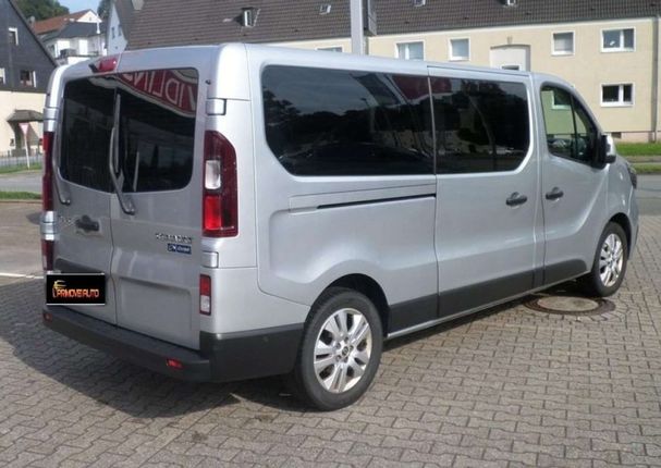 Renault Trafic Blue dCi 150 EDC 110 kW image number 9