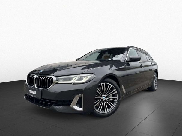 BMW 530d Touring Luxury 210 kW image number 1