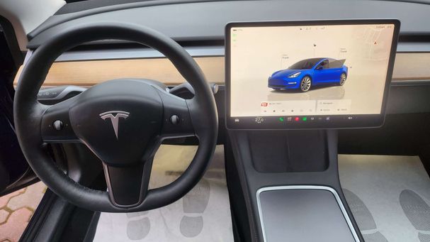 Tesla Model 3 Long Range AWD Dual Motor 150 kW image number 8