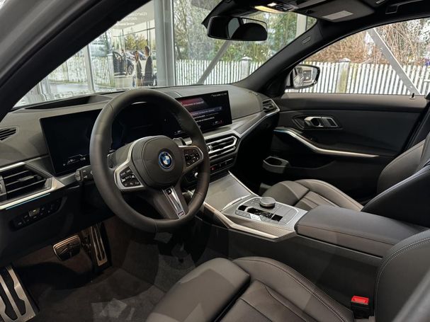 BMW 330e 215 kW image number 6