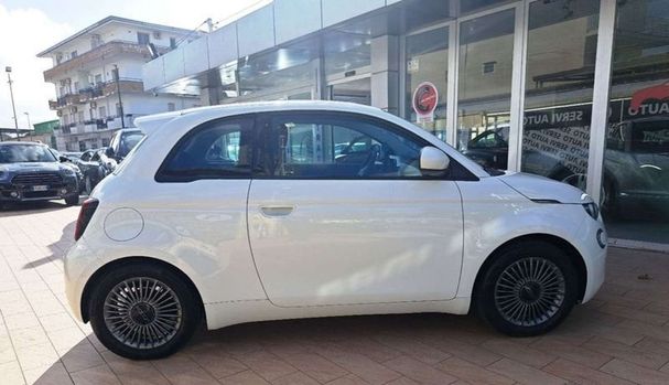 Fiat 500 e 70 kW image number 5