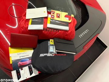 Car image 40