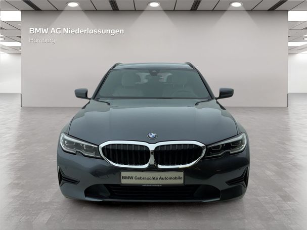 BMW 320d Touring 140 kW image number 7