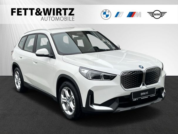 BMW iX1 eDrive20 150 kW image number 1