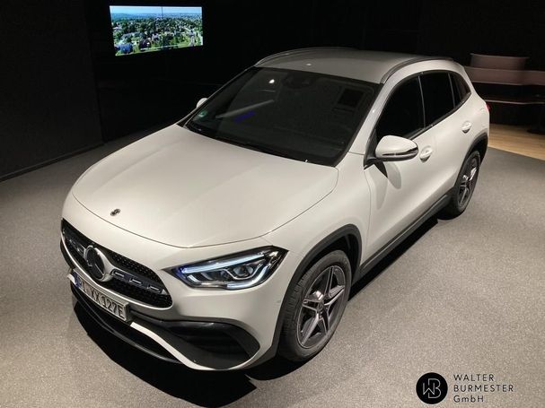 Mercedes-Benz GLA 250 e 160 kW image number 16