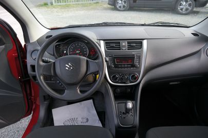 Car image 19