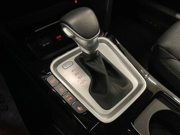 Car image 30