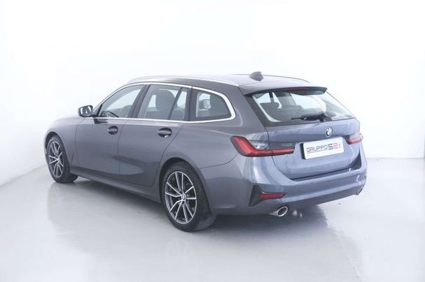 BMW 320d Touring xDrive Advantage 140 kW image number 7