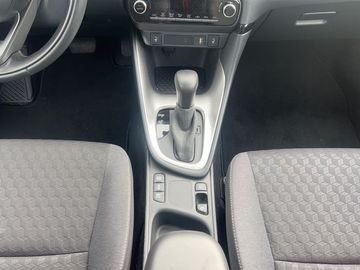 Car image 11