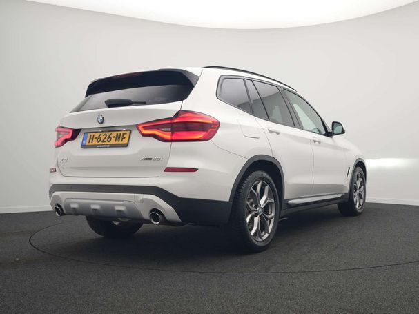 BMW X3 xDrive20i 135 kW image number 6