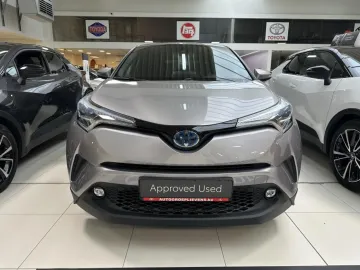 Car image 3