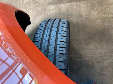 Car image 47