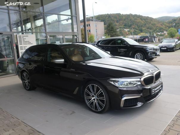 BMW 550d Touring xDrive 294 kW image number 2