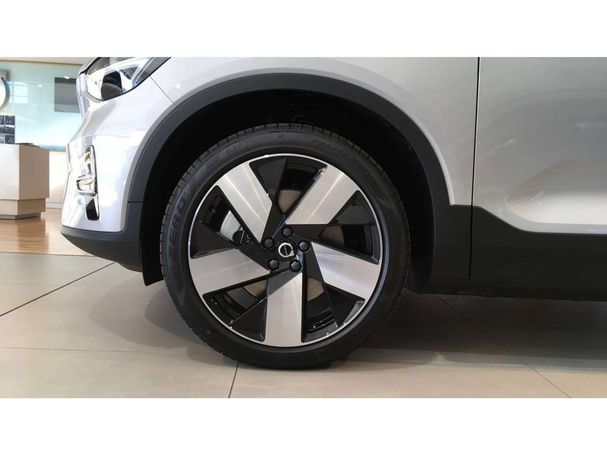 Volvo C40 Recharge Single Plus 175 kW image number 16