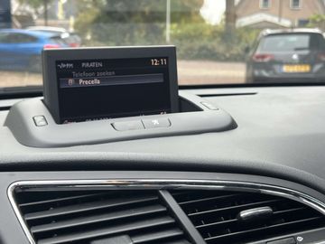 Car image 37