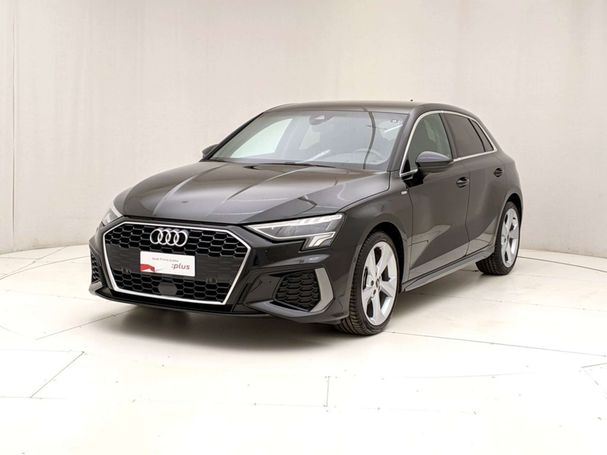 Audi A3 30 TDI S tronic S-line Sportback 85 kW image number 1