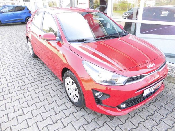 Kia Rio 1.2 62 kW image number 2