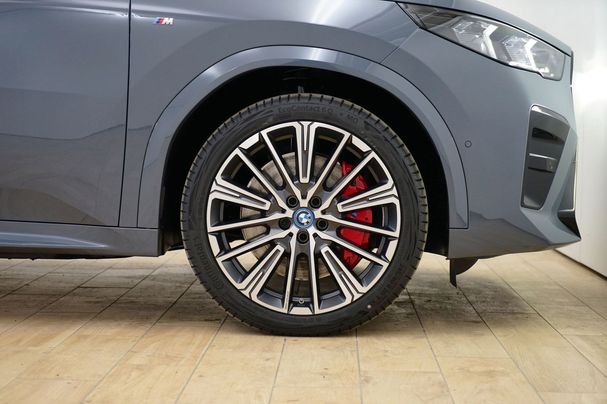 BMW iX2 xDrive30 230 kW image number 5