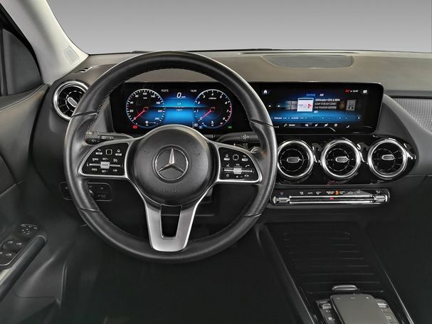 Mercedes-Benz GLA 180 100 kW image number 21