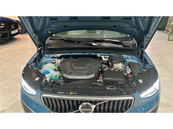 Volvo XC40 Recharge T4 155 kW image number 28