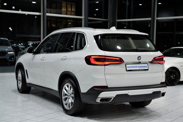 BMW X5 xDrive40i 250 kW image number 14