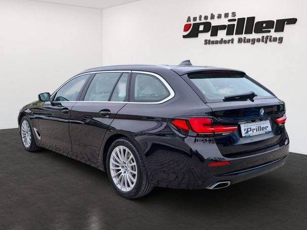 BMW 530d Touring xDrive 210 kW image number 4