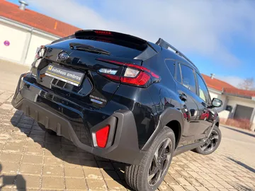 Car image 26