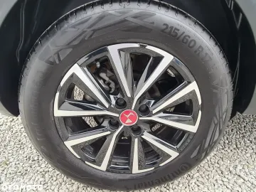 Car image 36