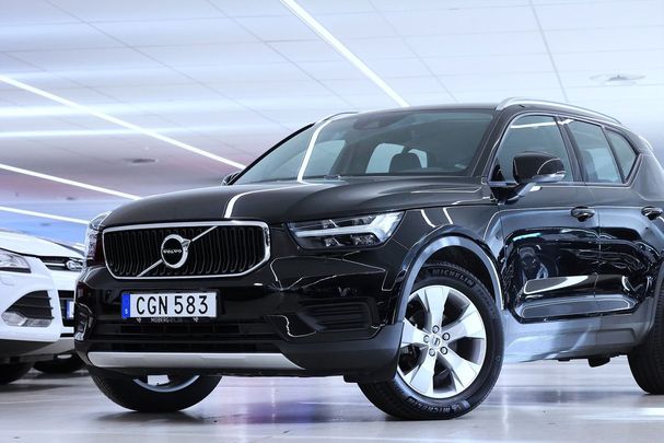 Volvo XC40 D3 Momentum 110 kW image number 3