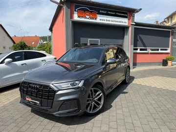 Car image 24