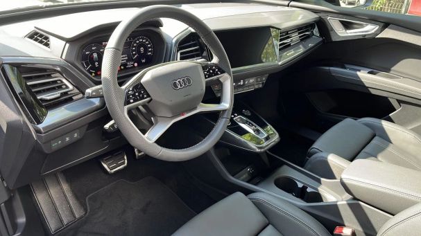 Audi Q4 210 kW image number 10