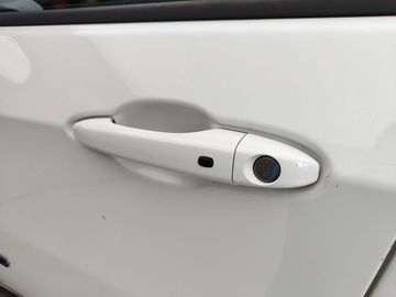 Car image 37