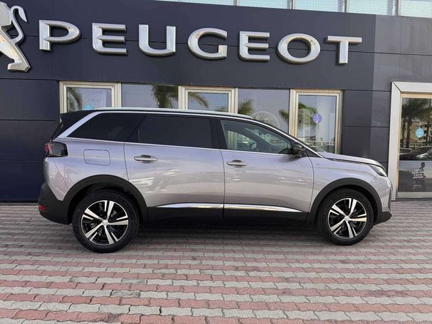 Peugeot 5008 PureTech 130 EAT8 S&S 96 kW image number 2