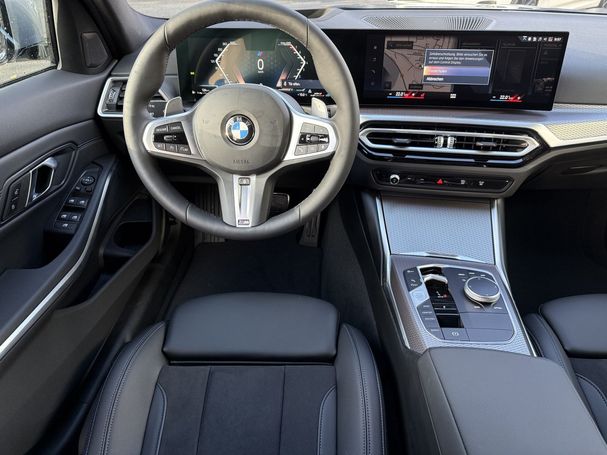 BMW 330i M Sportpaket xDrive 180 kW image number 7