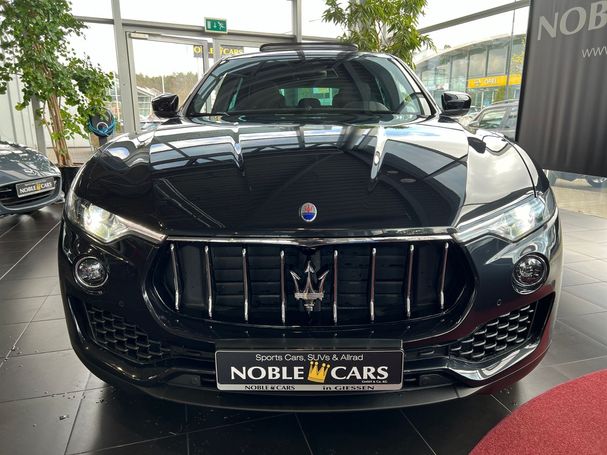 Maserati Levante Q4 Diesel 202 kW image number 3