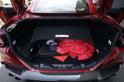 Car image 24