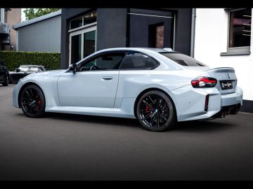 Car image 27