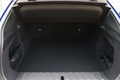 Car image 37