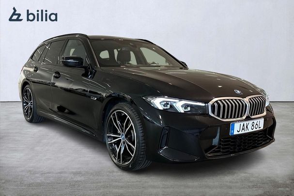 BMW 330 Touring e xDrive 216 kW image number 18