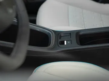 Car image 39