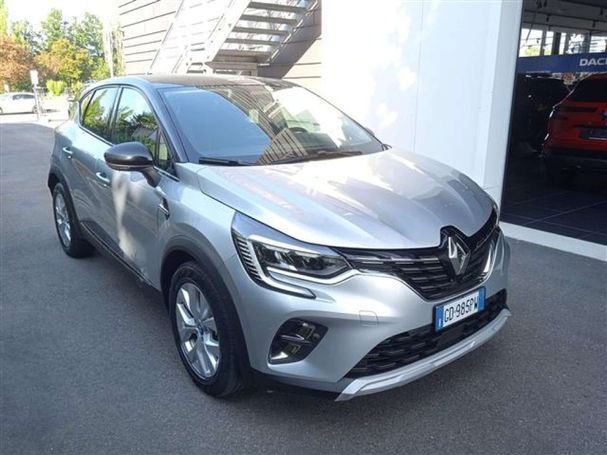 Renault Captur Hybrid 160 Intens 116 kW image number 2