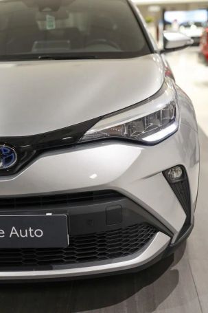 Toyota C-HR 90 kW image number 32