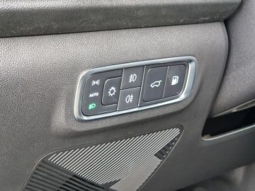 Car image 50