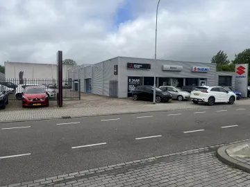 Car image 31