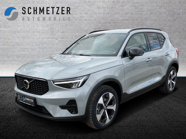 Volvo XC40 Plus Dark 120 kW image number 1